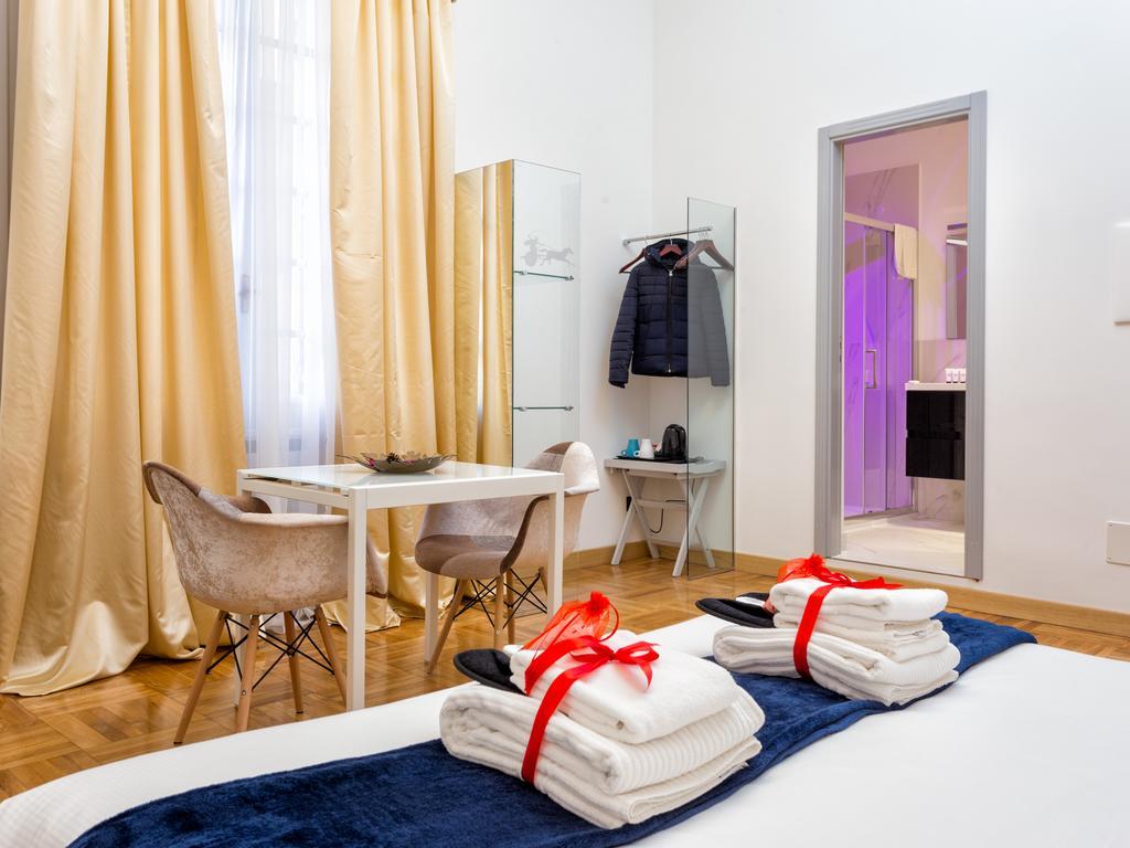 Queen Palace Suites Rome Luaran gambar
