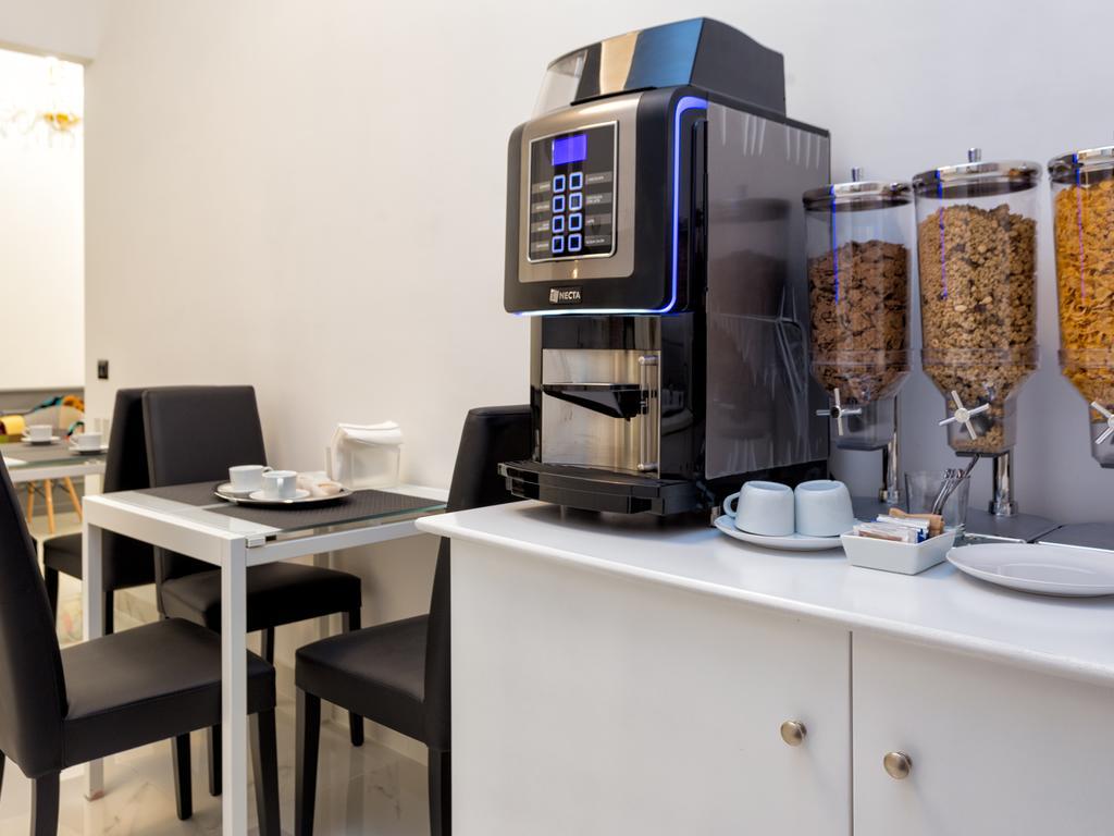 Queen Palace Suites Rome Luaran gambar