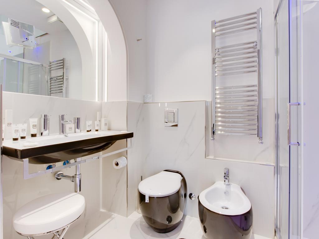 Queen Palace Suites Rome Luaran gambar