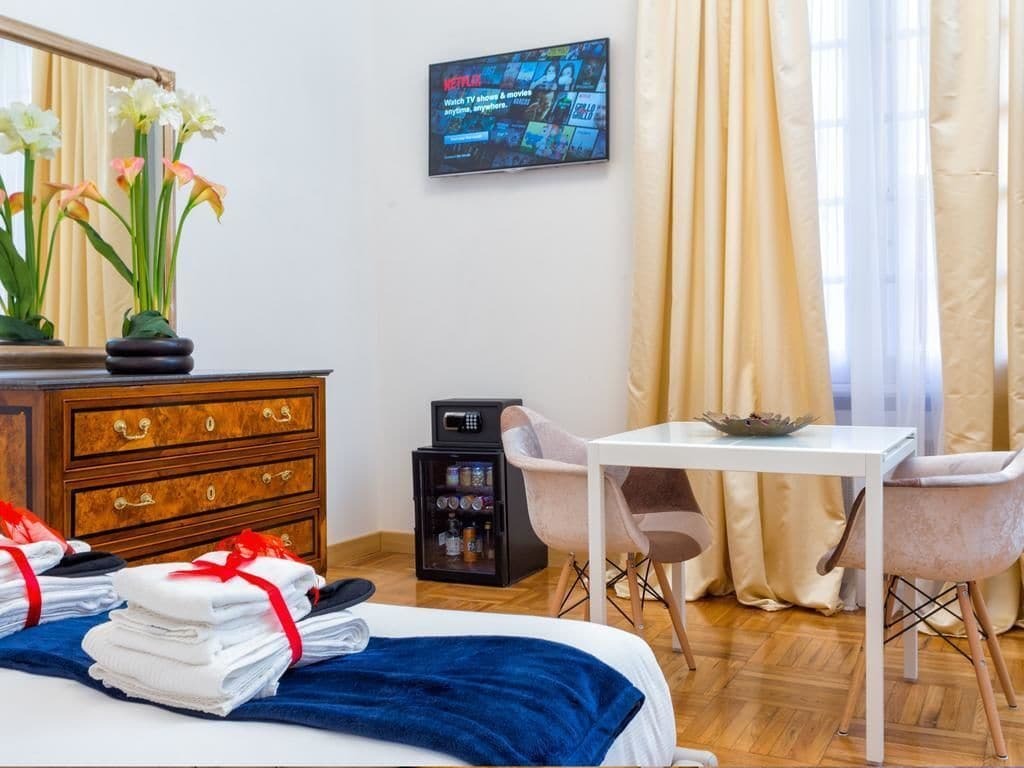 Queen Palace Suites Rome Luaran gambar